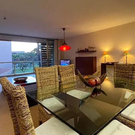 Herdade Dos Salgados, T3 7d-1a, Lagoas Apartment *